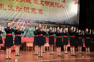 礼仪队招新 | 你，是我们要找的小仙女吗？